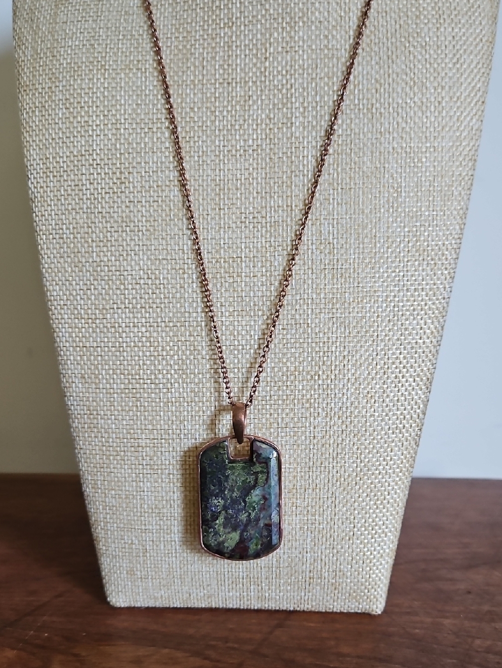 Pendant Necklace with Green Stone